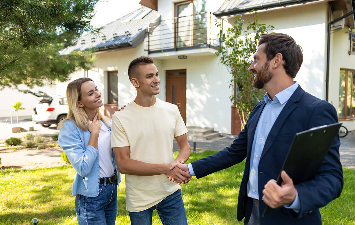 Sold home sign after successful closing